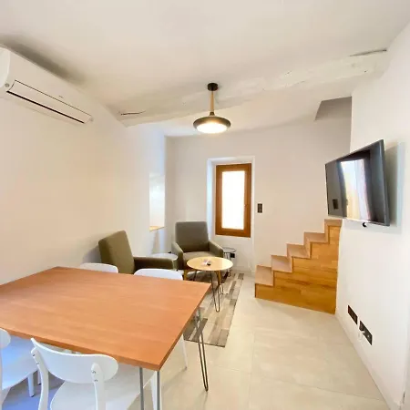 Maison De Ville Au Suquet 3 Chambres 3 Sdb Balcons *