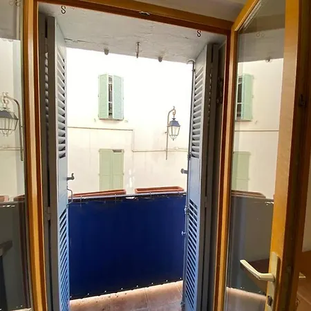 Maison De Ville Au Suquet 3 Chambres 3 Sdb Balcons * Cannes
