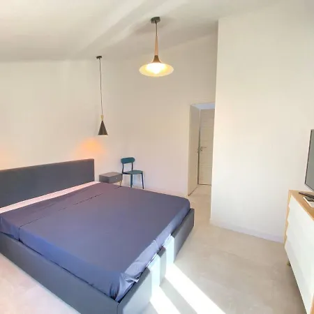 Maison De Ville Au Suquet 3 Chambres 3 Sdb Balcons Lejlighed Cannes